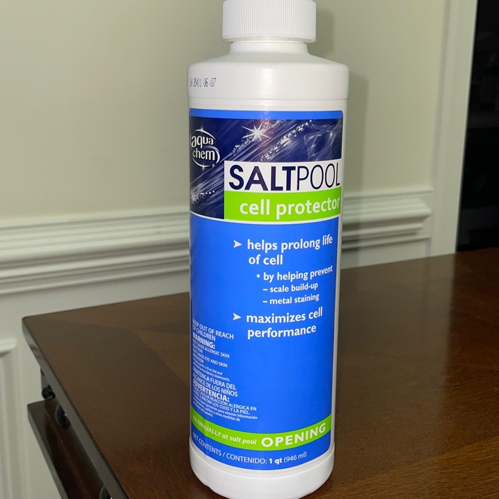 Aqua Chem Salt Pool Cell Protector, Pool maintenance, 1 quart.